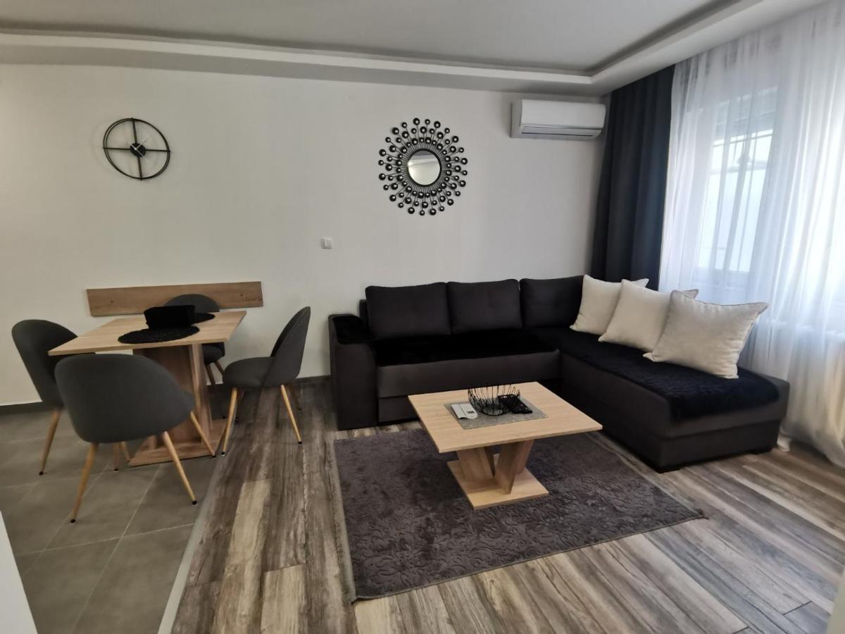 Apartments Isidora Novi Sad Dış mekan fotoğraf