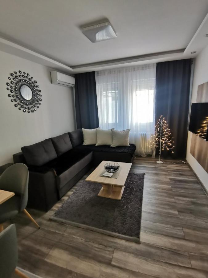 Apartments Isidora Novi Sad Dış mekan fotoğraf