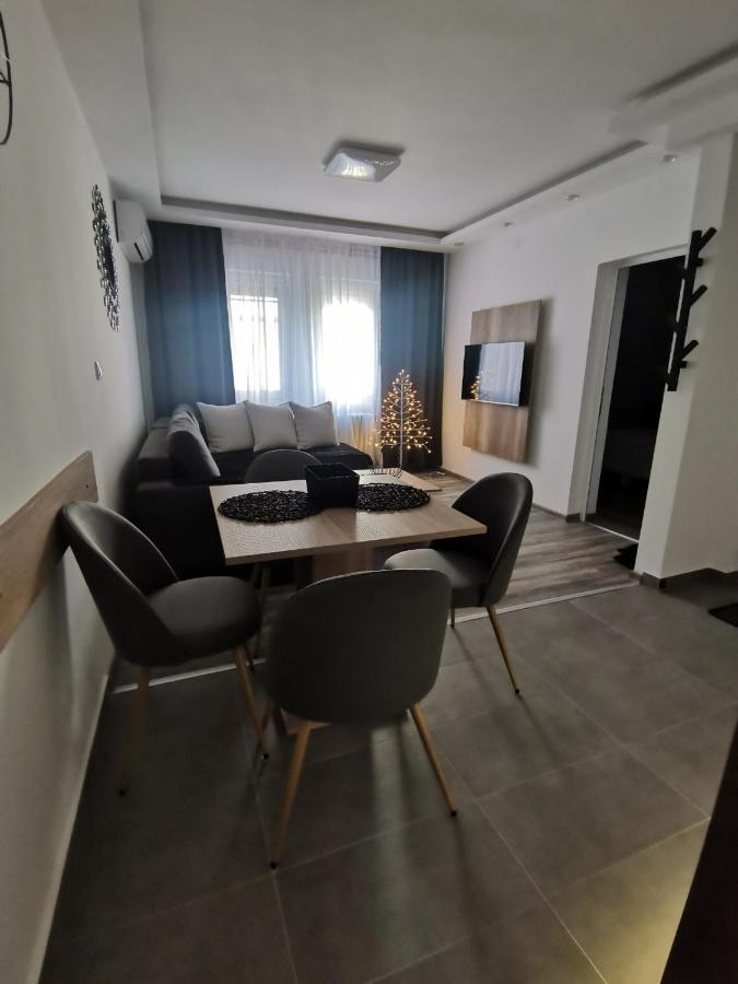 Apartments Isidora Novi Sad Dış mekan fotoğraf